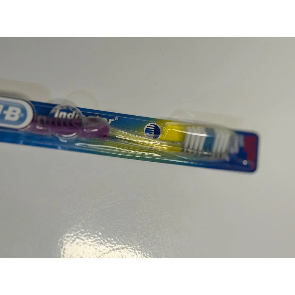 VTG Oral-B Indicator Toothbrush Purple Yellow Manual Bristles New Old Stock NOS
